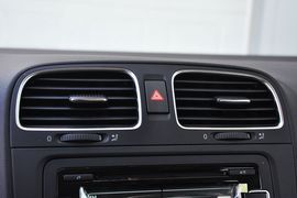 2012款一汽大众高尔夫1.4TSI蓝驱型