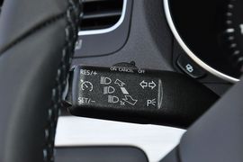 2012款一汽大众高尔夫1.4TSI蓝驱型