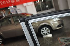 2012款奇瑞旗云1