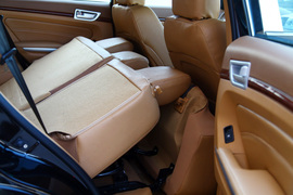 试驾2012款宝利格