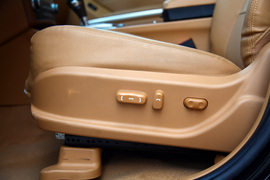 试驾2012款宝利格