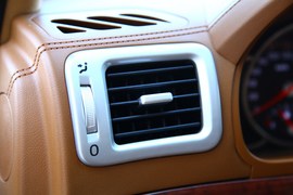 试驾2012款宝利格