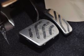 2012款MG5