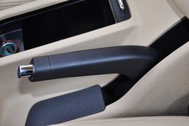 2012款MG5