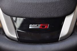 2012款MG5