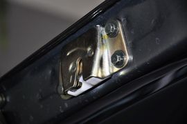 2012款风行菱智1.6L商用版标准型