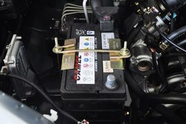 2012款风行菱智1.6L商用版标准型