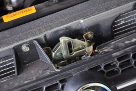 2012款风行菱智1.6L商用版标准型