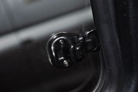 2012款风行菱智1.6L商用版标准型