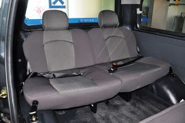 2012款风行菱智1.6L商用版标准型