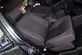 2012款风行菱智1.6L商用版标准型