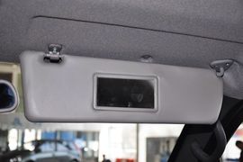 2012款风行菱智1.6L商用版标准型