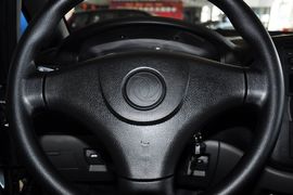 2012款风行菱智1.6L商用版标准型