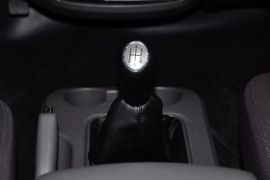 2012款风行菱智1.6L商用版标准型