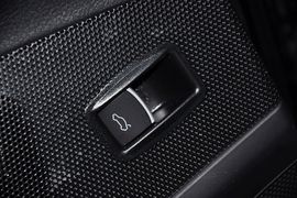 2012款一汽大众全新迈腾3.0FSI