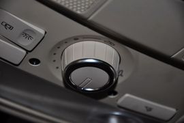 2012款一汽大众全新迈腾3.0FSI