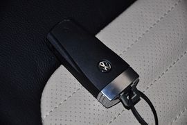 2012款一汽大众全新迈腾3.0FSI
