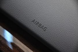 2012款一汽大众全新迈腾3.0FSI