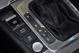 2012款一汽大众全新迈腾3.0FSI
