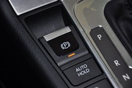 2012款一汽大众全新迈腾3.0FSI