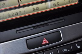 2012款一汽大众全新迈腾3.0FSI