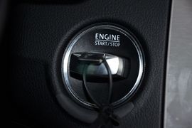 2012款一汽大众全新迈腾3.0FSI