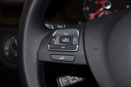 2012款一汽大众全新迈腾3.0FSI