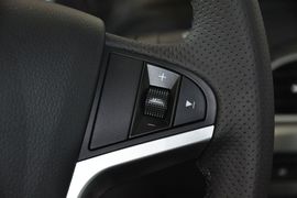 2011款中华H530