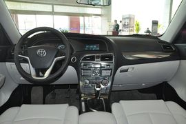 2011款中华H530