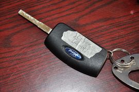 2012款福特嘉年华1.5L自动动感限量版