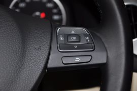 2012款大众途观1.8TSI手自一体风尚版