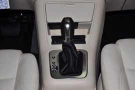 2012款大众途观1.8TSI手自一体风尚版