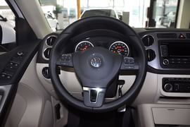 2012款大众途观1.8TSI手自一体风尚版