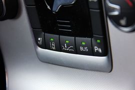 海外试驾沃尔沃V60