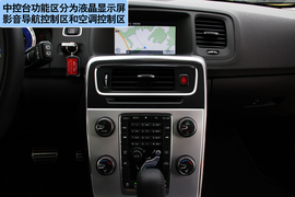 海外试驾沃尔沃V60