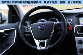 海外试驾沃尔沃V60