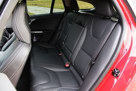 海外试驾沃尔沃V60