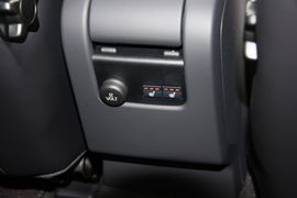 海外试驾沃尔沃V60