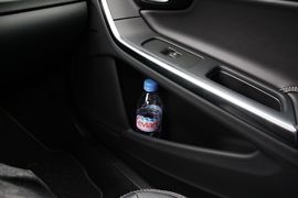 海外试驾沃尔沃V60