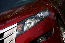 试驾2012款广汽本田歌诗图2.4L