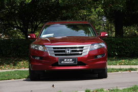 试驾2012款广汽本田歌诗图2.4L