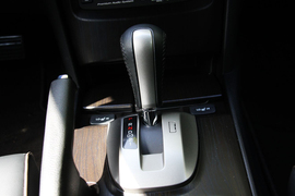 试驾2012款广汽本田歌诗图2.4L