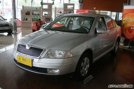 明锐奥运版外观