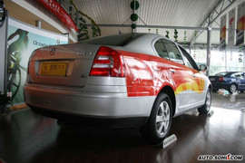 明锐奥运版外观