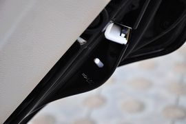 2012款东南V3菱悦1.5L手动舒适版