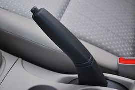 2012款东南V3菱悦1.5L手动舒适版