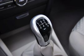2012款东南V3菱悦1.5L手动舒适版