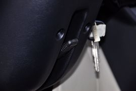 2012款东南V3菱悦1.5L手动舒适版