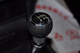 2011款东南三菱1.8L手动致尚版豪华型