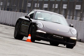 试驾全新一代保时捷911